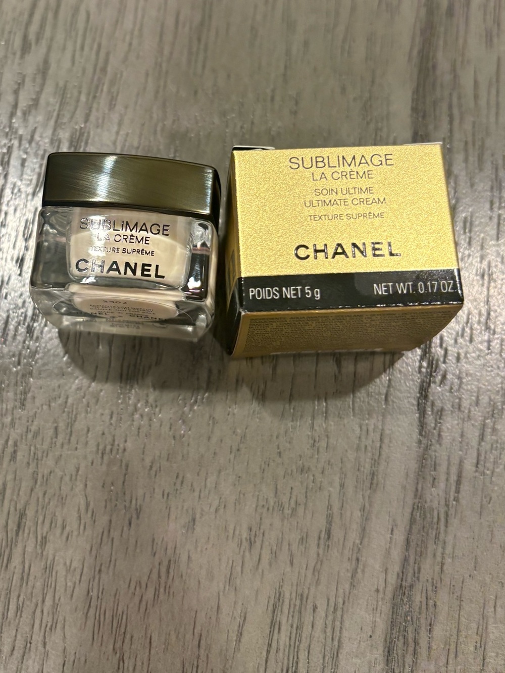 * New CHANEL Sublimage La Crème ultimate cream texture supreme Mini 5g